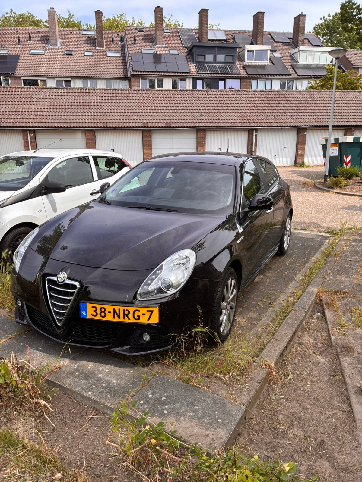 NAP LAGE KM SUPER NETJES Alfa Romeo Giulietta 1.4 2010 Zwart, Auto's, Voorwielaandrijving, Euro 5, Stof, 4 cilinders