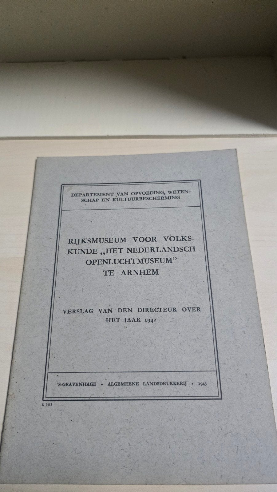 Jaarverslag Nederlands Openluchtmuseum 1942, Boeken, Ophalen of Verzenden, 20e eeuw of later, Gelezen, Directeur Nederlands Openluchtmuseum