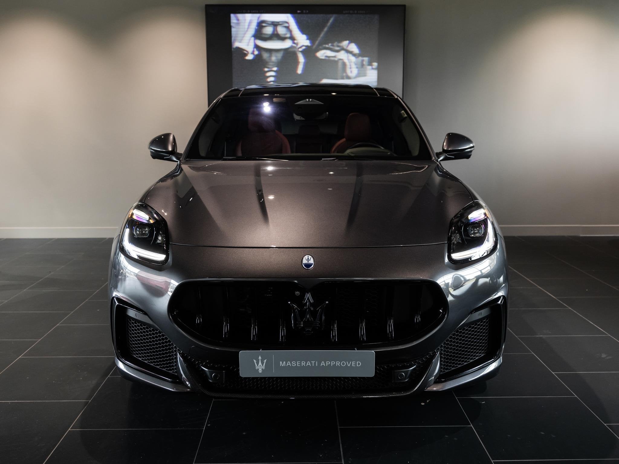 Maserati Grecale 3.0 V6 Trofeo Rood leder | Panoramadak | Su, Automaat, Dealer onderhouden, Gebruikt, 2500 kg