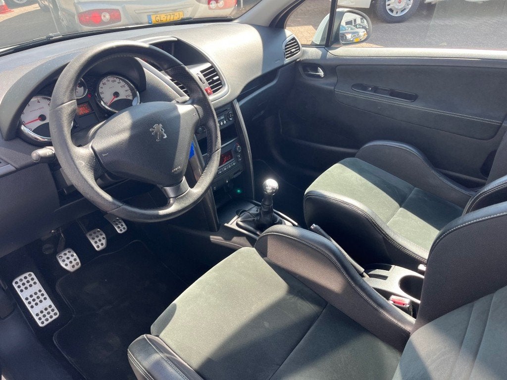 Peugeot 207 1.6 VTi Sportium Clima Cruise PDC 17 inch, Voorwielaandrijving, Euro 5, Gebruikt, 4 cilinders