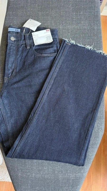 Uniqlo JW Anderson Selvedge Straight Jeans Navy Maat 32, Uniqlo, Nieuw, W32 (confectie 46) of kleiner, Verzenden