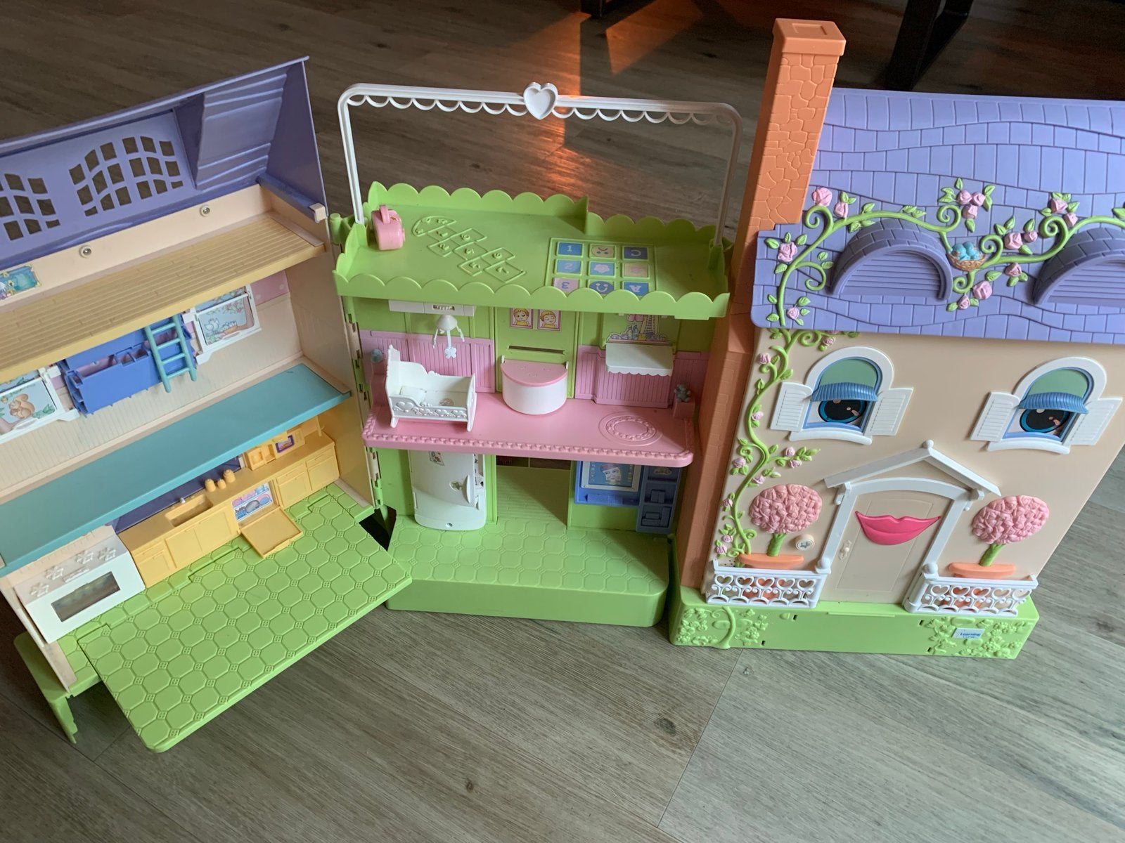 Learning Curve Poppenhuis - Uitklapbaar Speelplezier, Ophalen, Gebruikt, Poppenhuis