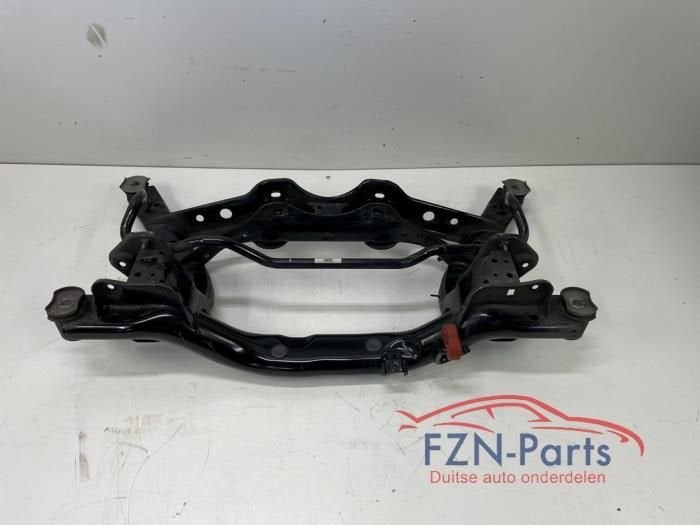 Golf 8 subframe achterzijde met Stabilisatorstang, Ophalen of Verzenden, Gebruikt