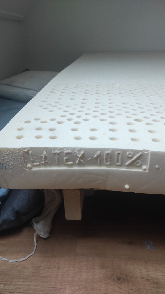 Natuurlatex Latex Matras, Huis en Inrichting, Slaapkamer | Matrassen en Bedbodems, Zo goed als nieuw, Matras, 120 cm, 200 cm, Twijfelaar
