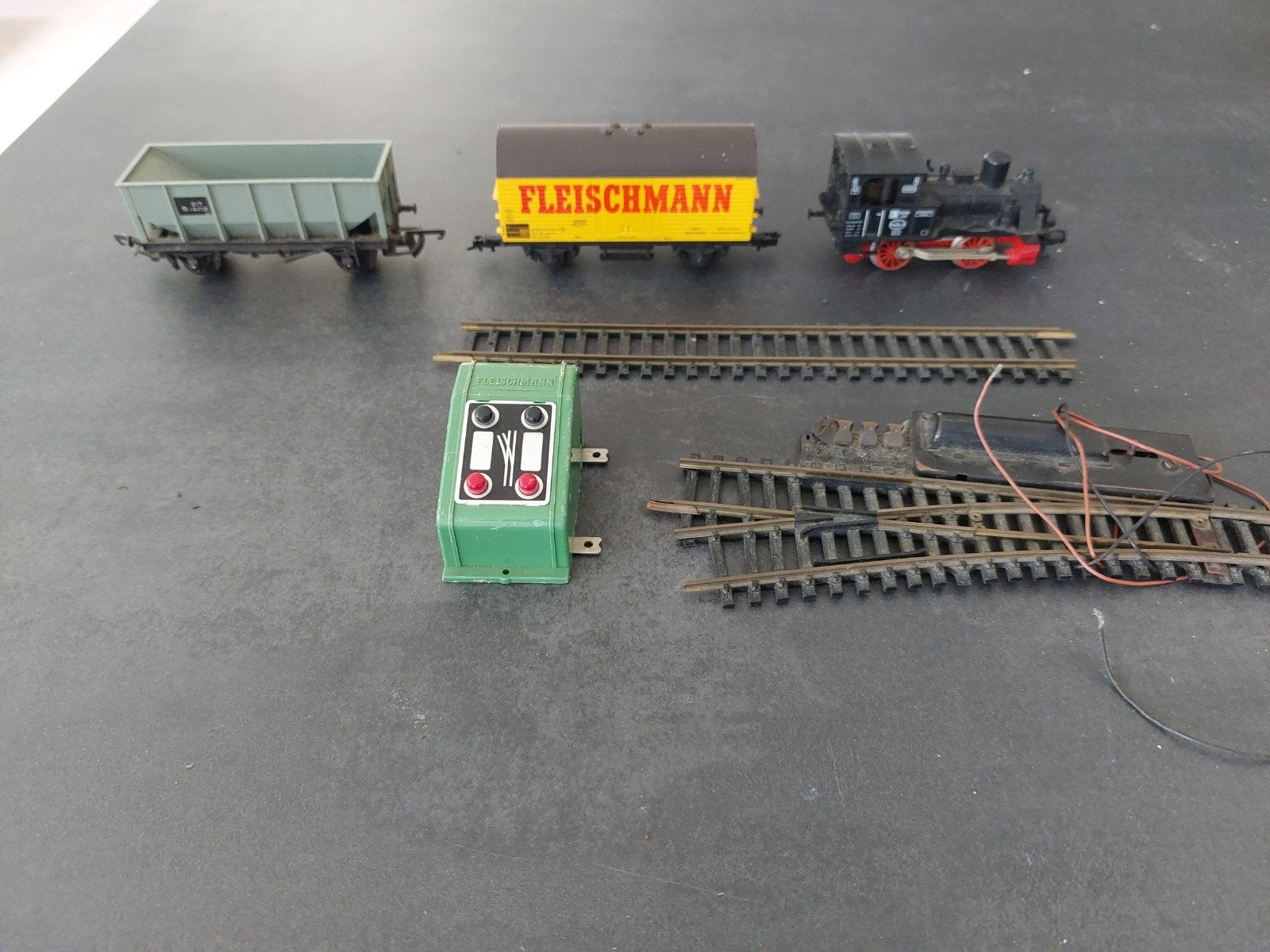 Partij modelspoor, Trix, Tri-ang (rails, wagons), Hobby en Vrije tijd, Ophalen of Verzenden, Gebruikt, Treinset, Fleischmann