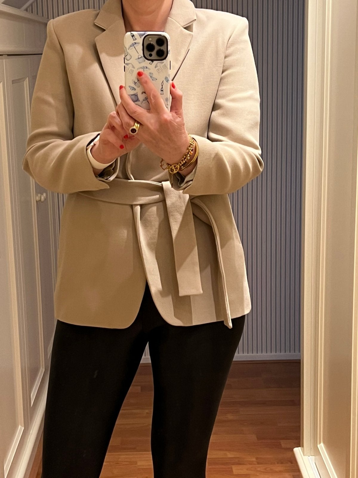 Sandro Bravy beige wollen blazer met strikceintuur maat 38, Maat 38/40 (M), Beige, Ophalen of Verzenden, Zo goed als nieuw