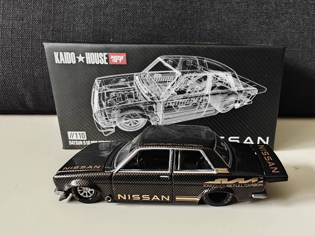 Kaido House x Mini GT #110: Datsun 510 Pro Street Carbon, Ophalen of Verzenden, Zo goed als nieuw, Auto