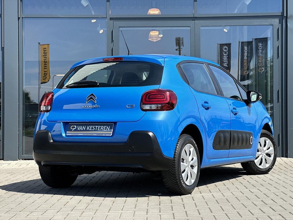 CITROEN C3 1.2 PureTech 82pk Feel | Nav. | C.C. | Carplay |, 83 pk, 1199 cc, Blauw, 450 kg