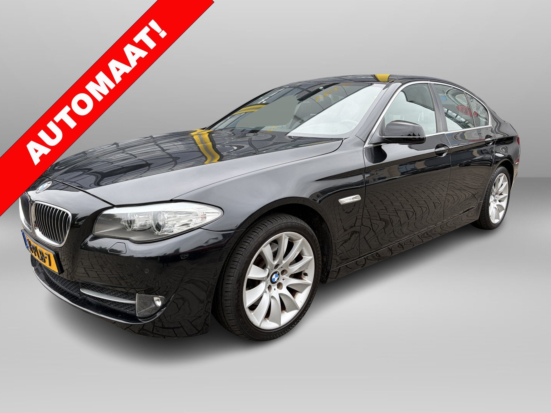 BMW 5 Serie 523i Executive Automaat | Leer | Navi | Cruise |, Euro 5, Achterwielaandrijving, Gebruikt, Zwart