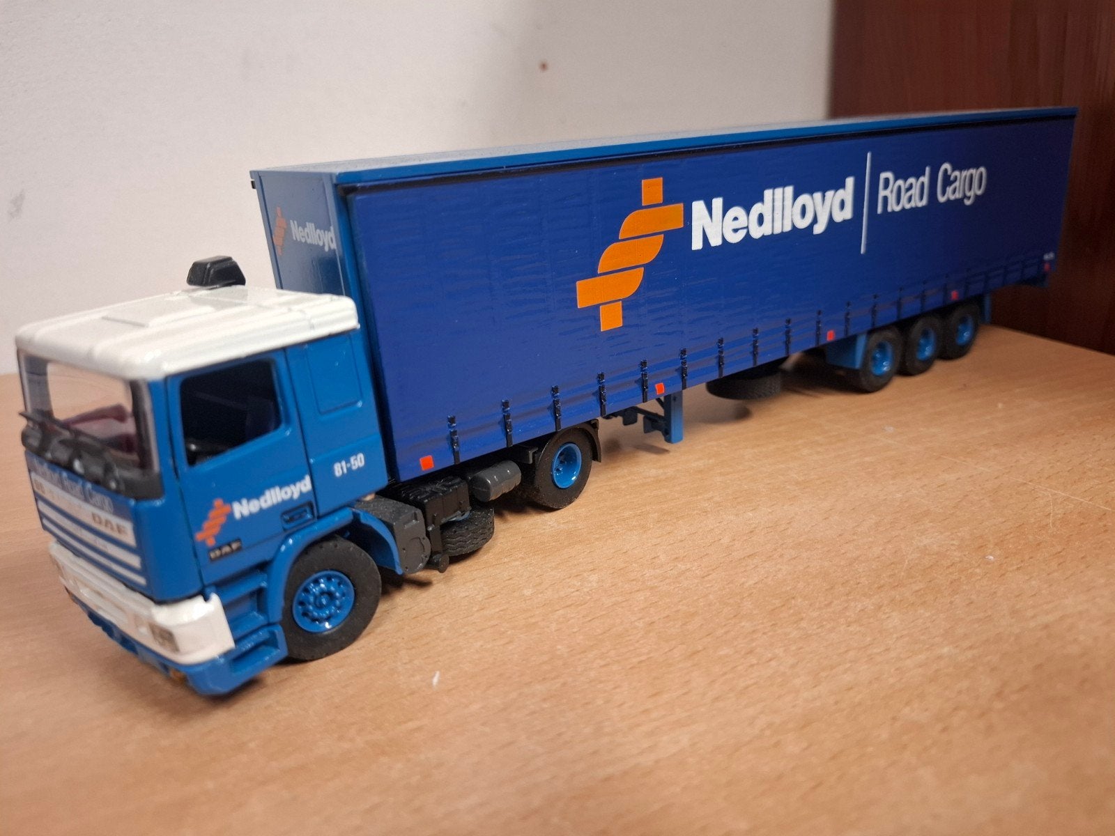 daf 95 Nedlloyd road Cargo  Tekno, Hobby en Vrije tijd, Modelauto's | 1:50, Ophalen of Verzenden, Zo goed als nieuw, Bus of Vrachtwagen