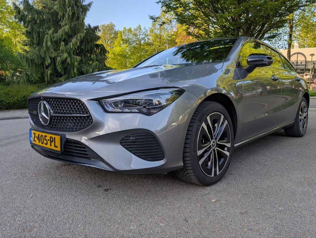 Mercedes-Benz CLA 250e, Pano, trekhaak, garantie, all season, Auto's, CLA, 4 cilinders, Leder en Stof, 163 pk