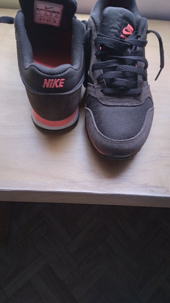 Nike runner, Bruin, Nike, Ophalen of Verzenden, Zo goed als nieuw