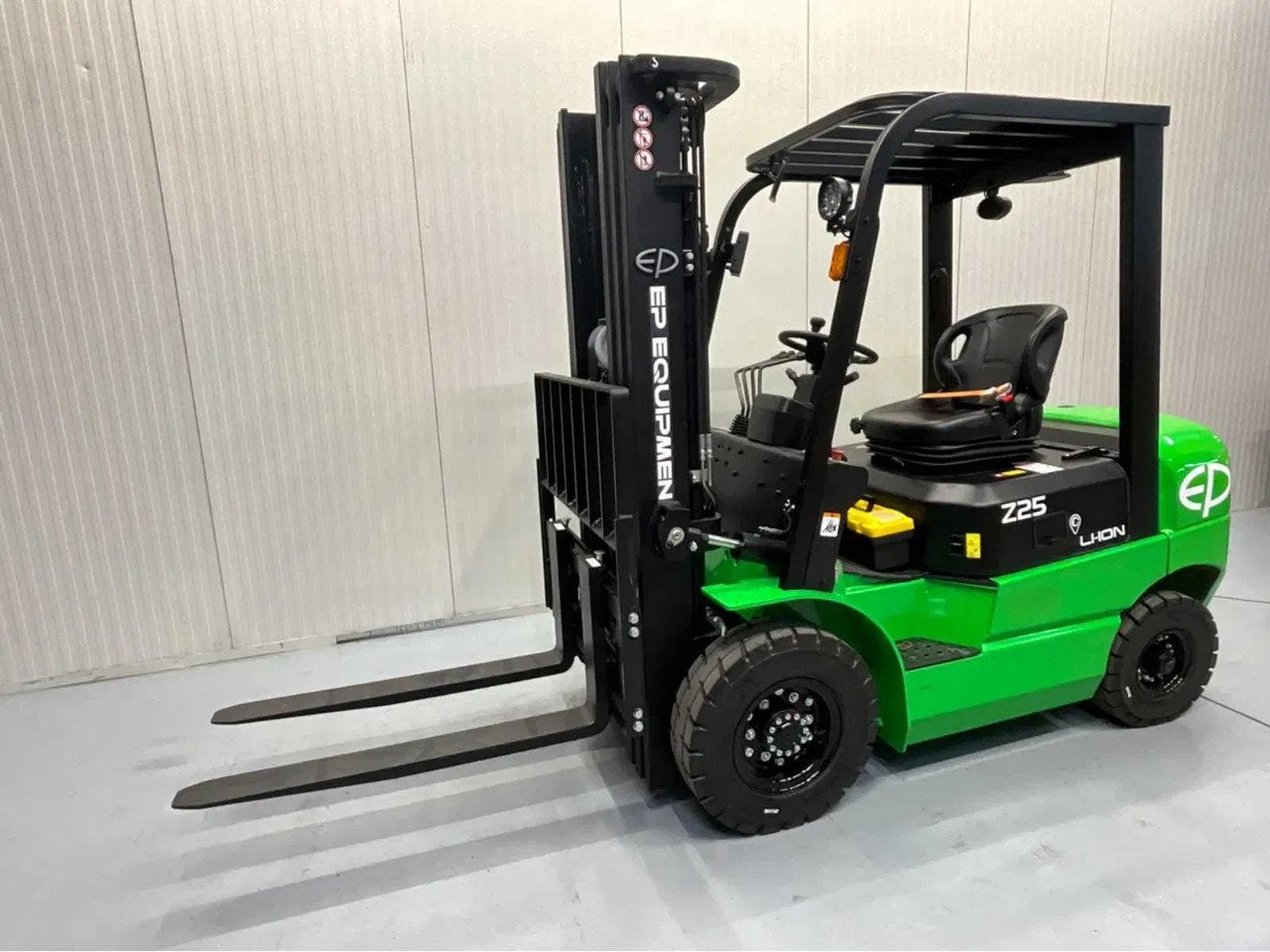 EP Vorkheftruck EFXZ-251 - 4,8M - Triplex - Freelift - Sides, 2000 tot 3000 kg, Elektrisch, Heftruck, Ep