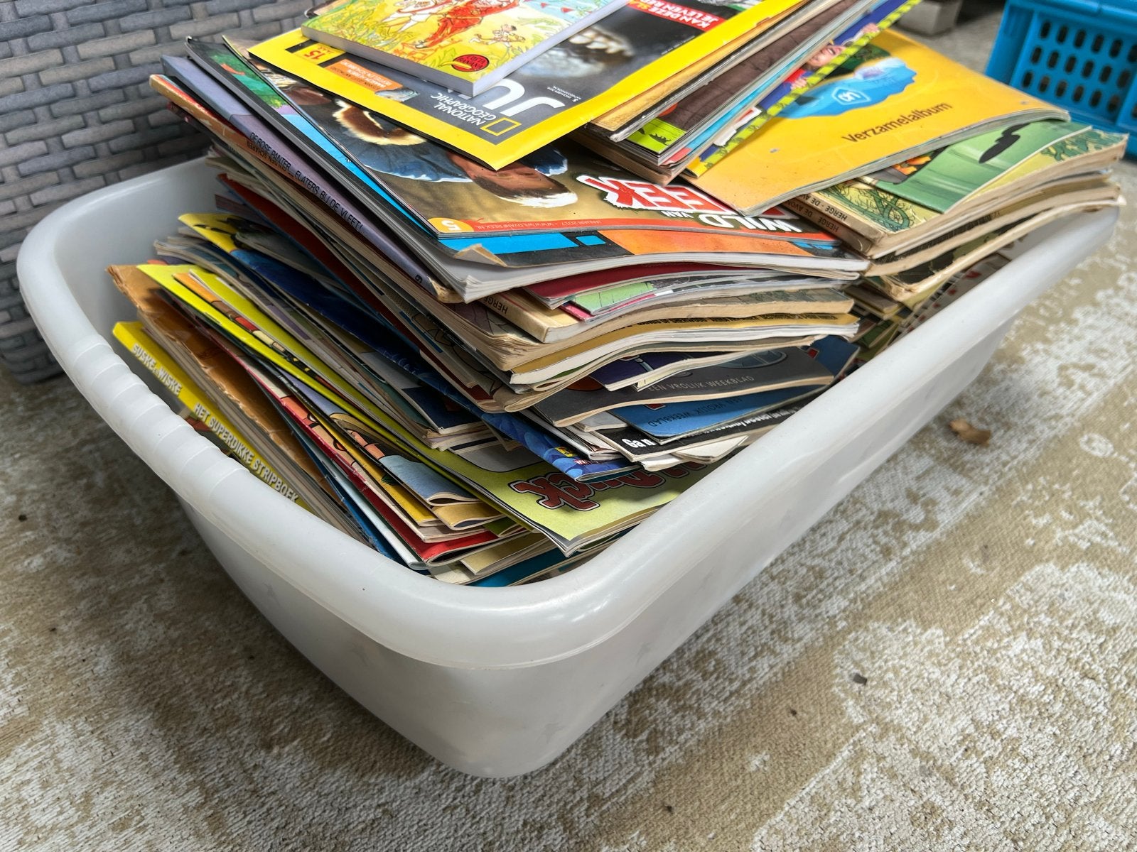 Grote bak met tijdschriften, Boeken, Tijdschriften en Kranten, Ophalen, Gelezen, Overige typen
