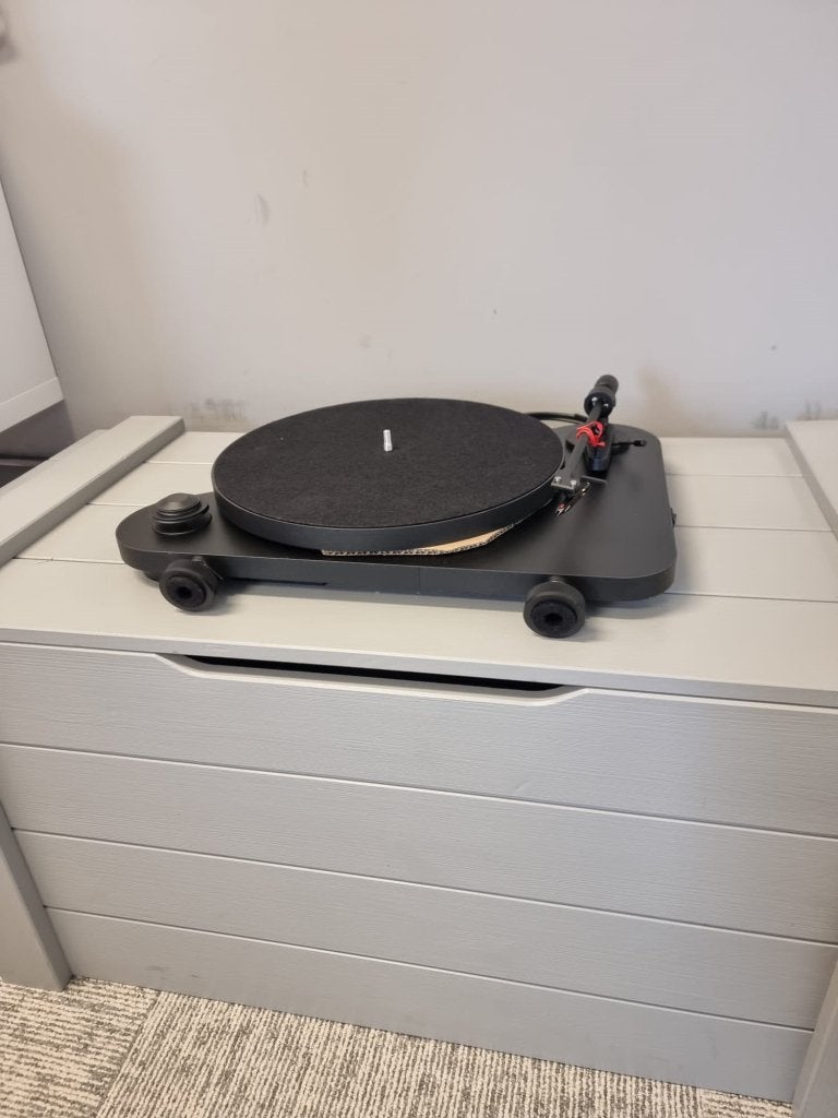 Pro-Ject | VT-E R OM5e | Platenspeler | Zwart, Overige merken, Ophalen of Verzenden, Zo goed als nieuw, Platenspeler