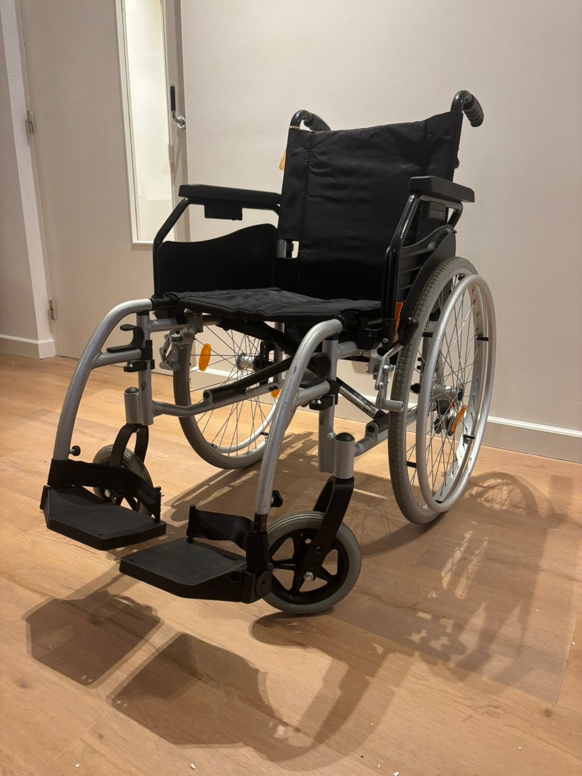 Excel G Light rolstoel | Lichtgewicht | Zeer nette staat, Diversen, Rolstoelen, Ophalen of Verzenden, Inklapbaar, Zo goed als nieuw