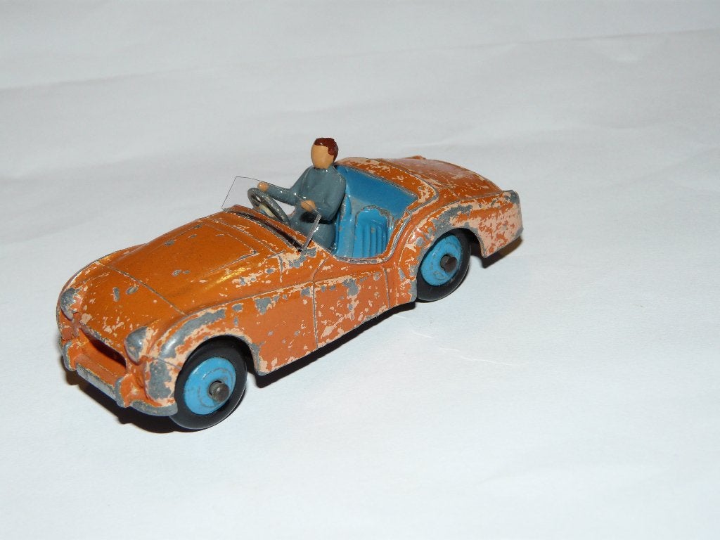 Dinky Toys - Nr. 105 - Triumph TR2, Ophalen, Gebruikt, Auto, Dinky Toys