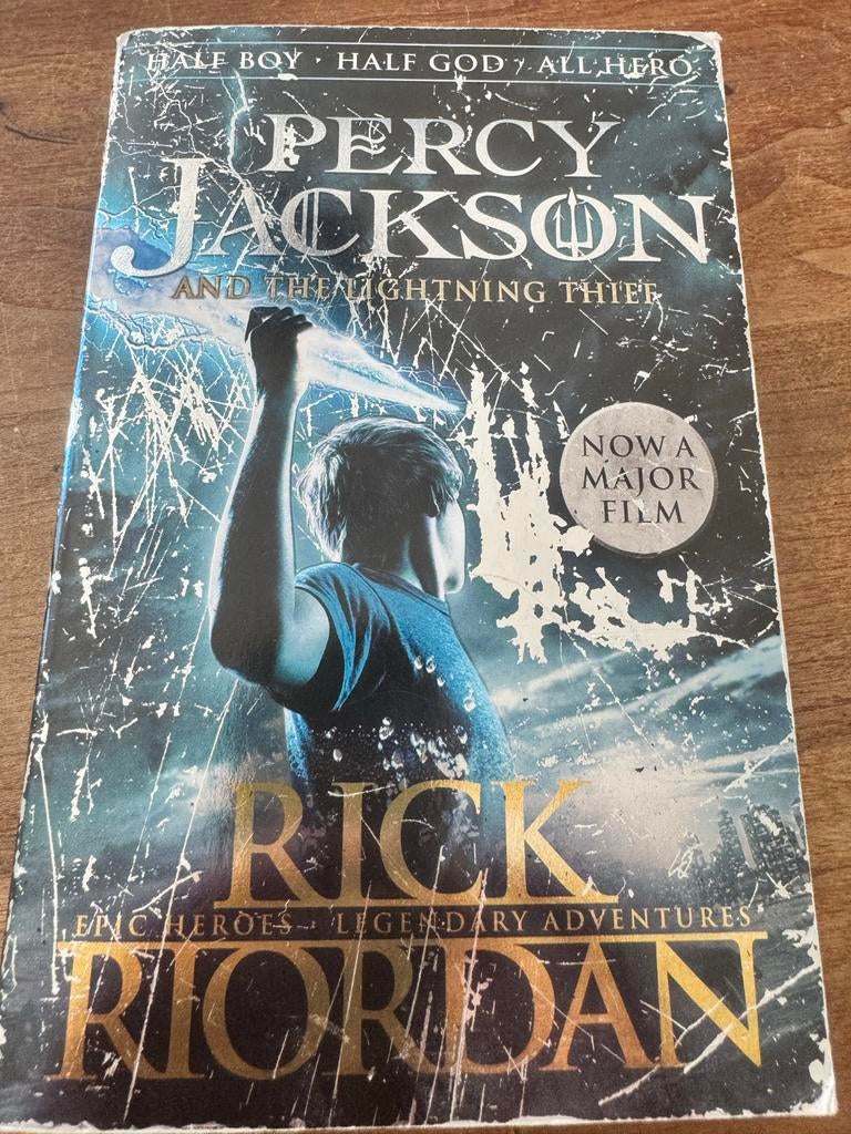 Engelstalig Percy Jackson The Lightning Thief Rick Riordan, Boeken, Verzenden, Gelezen