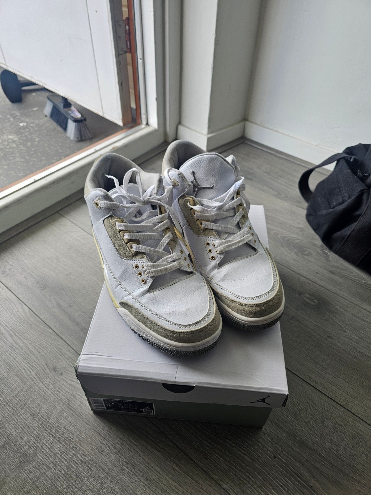 Air Jordan 3 Retro + originele doos, Ophalen, Wit, Air Jordan, Sneakers of Gympen