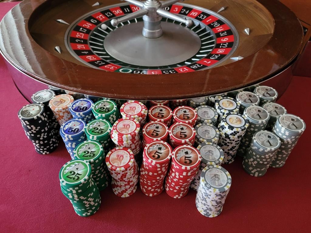 Originele roulette Casinotafel met fiches, Ophalen