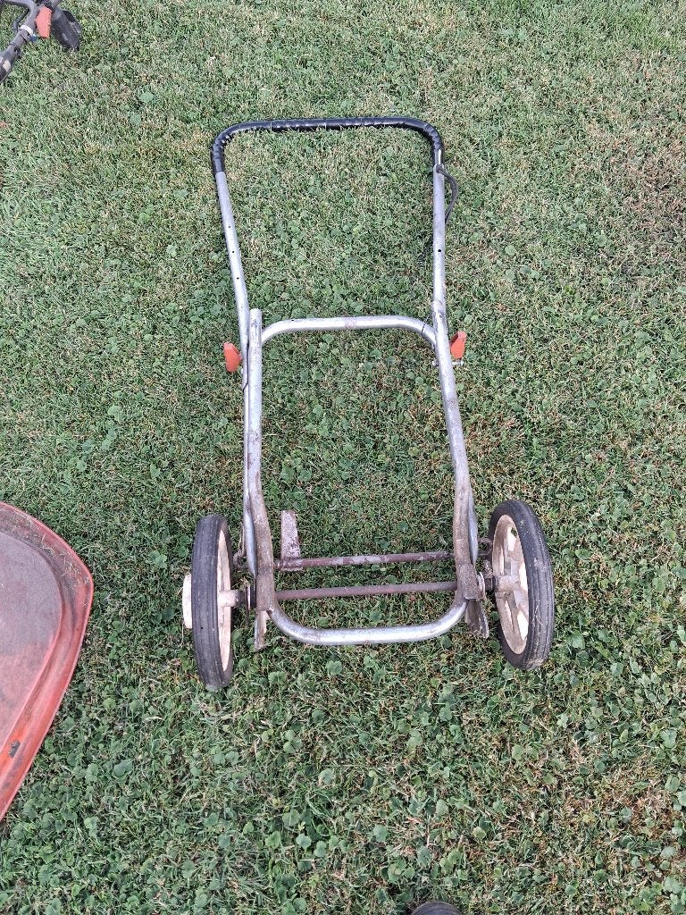 flymo onderdelen  frame, Zweefmaaier, Ophalen, Gebruikt, Minder dan 30 cm
