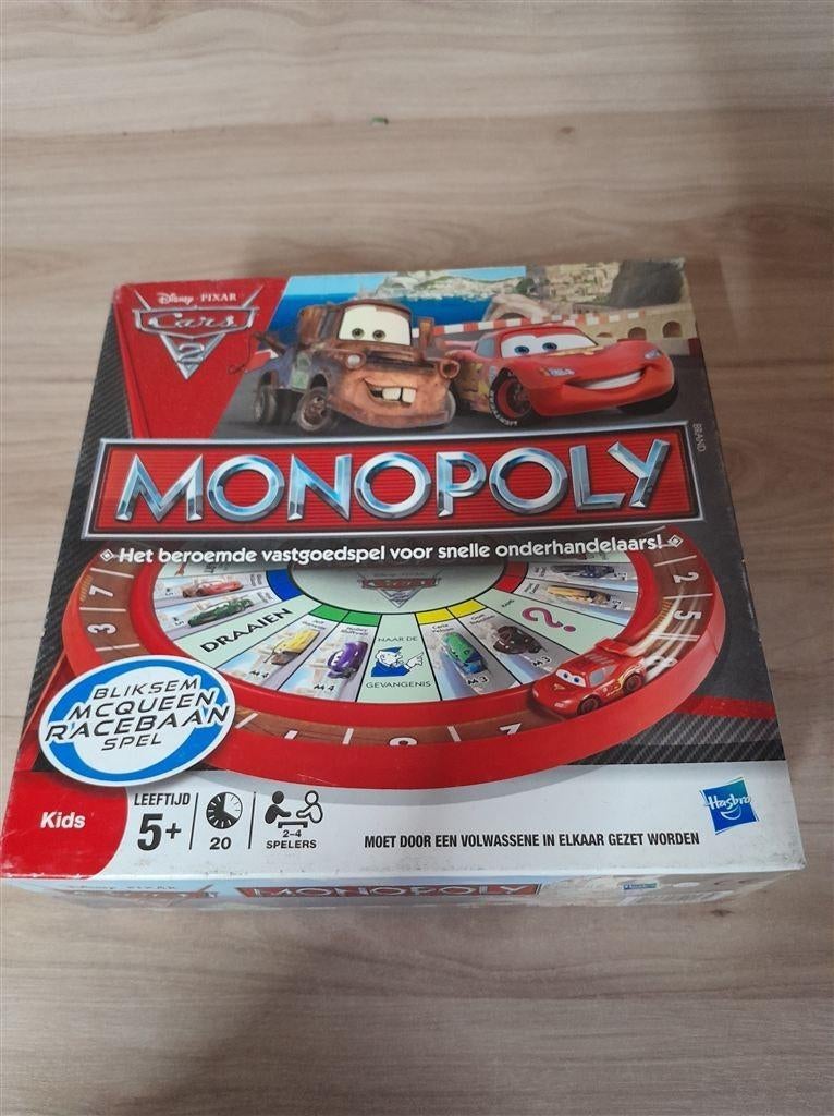 monopoly cars 2 - s5025, Hobby en Vrije tijd, Gezelschapsspellen | Bordspellen, Verzenden, Zo goed als nieuw