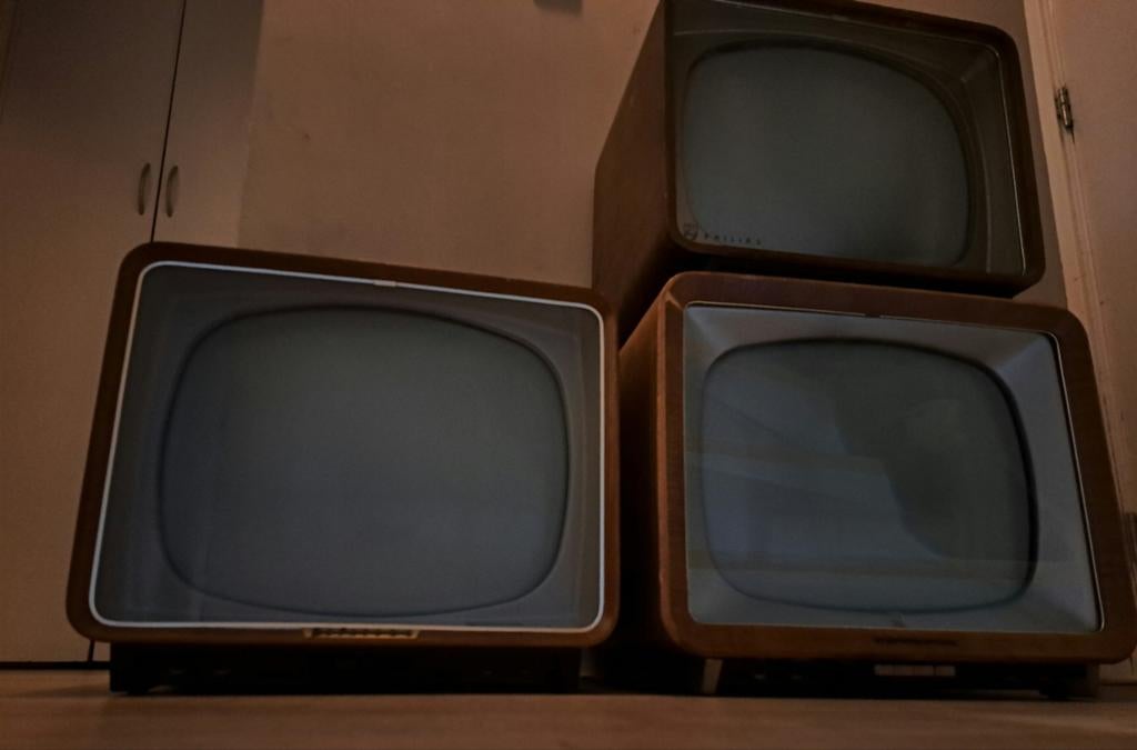 3 Vintage beeldbuis televisies jaren 50/60, Audio, Tv en Foto, Vintage Televisies, Ophalen, Niet werkend, 40 tot 60 cm, Philips
