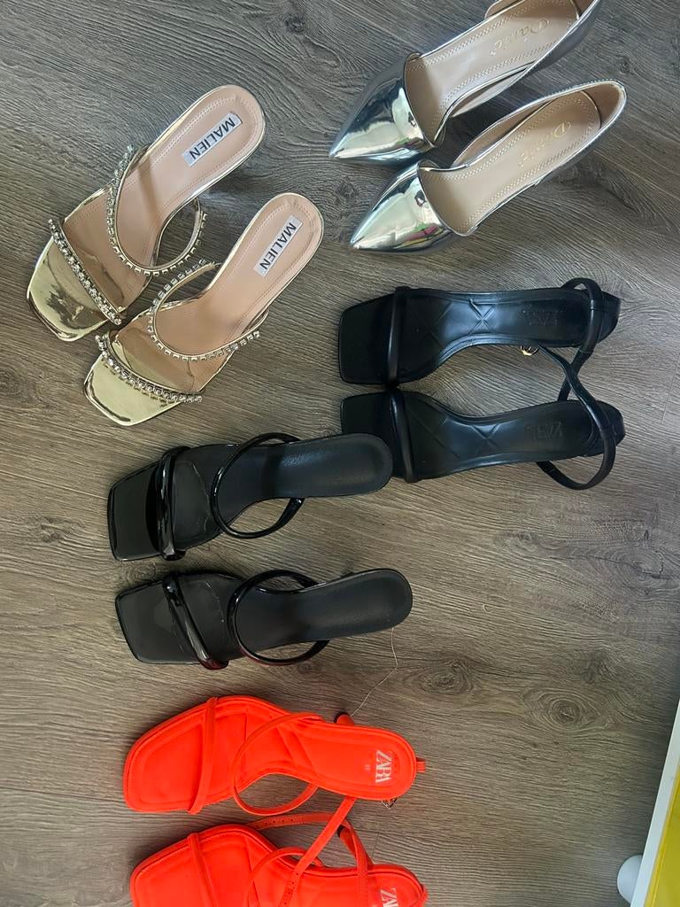 5 paar hakken €60 maat 38/39, Kleding | Dames, Schoenen, Ophalen of Verzenden, Zo goed als nieuw, Zwart
