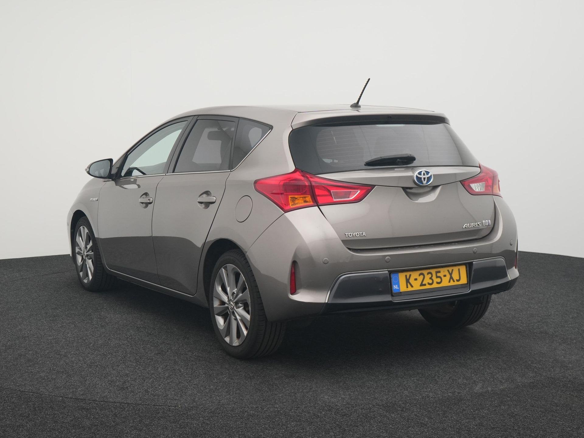 Toyota Auris 1.8 Hybrid Executive, Auto's, 136 pk, Gebruikt, 4 cilinders, Leder en Stof