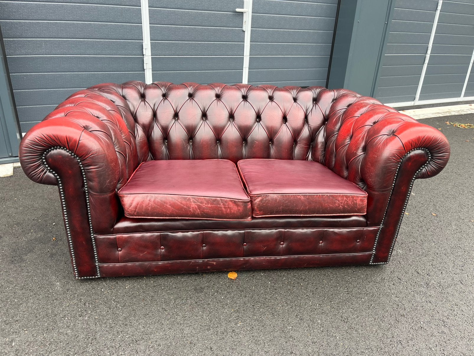 Chesterfield bank, Gebruikt, Hout, 150 tot 200 cm, Tweepersoons