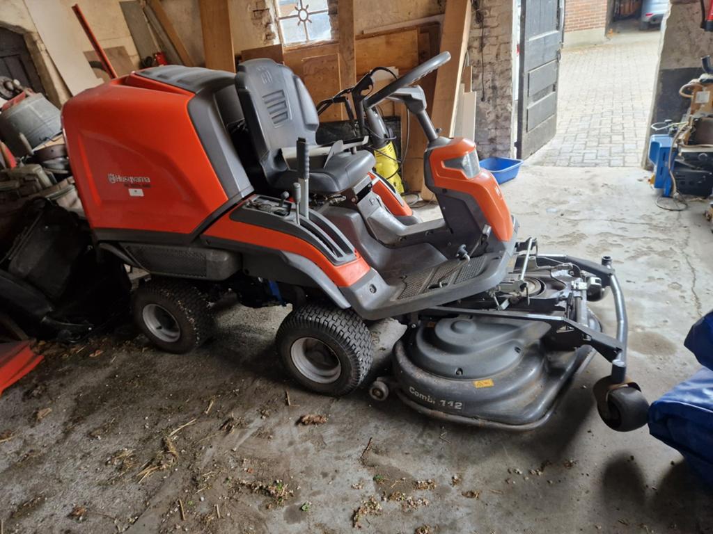 Husqvarna rider rc 320ts awd, Opvangbak, Gebruikt, Ophalen of Verzenden, 120 cm of meer