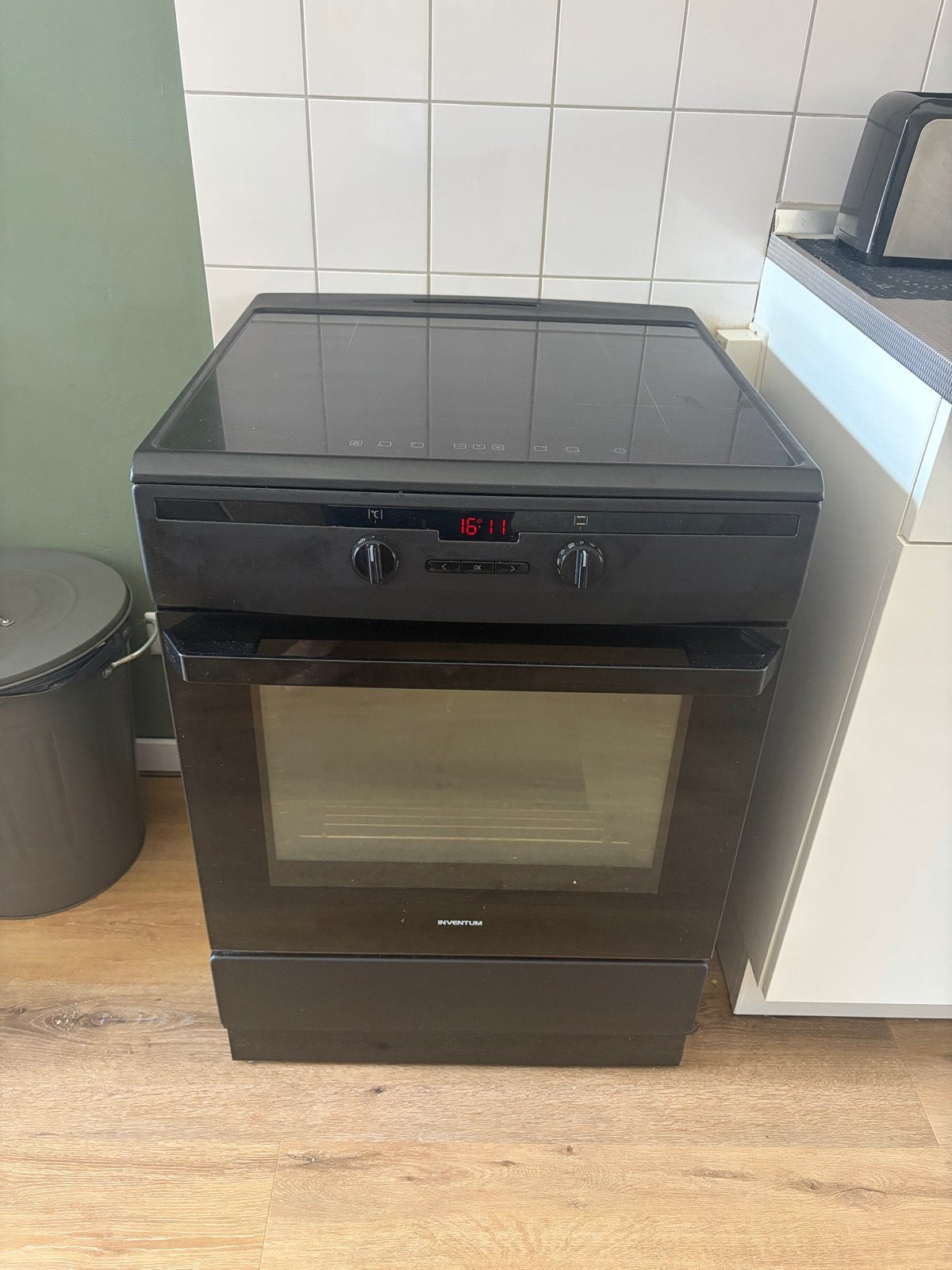 Inventum VFI6042ZWA vrijstaand Inductie fornuis, Witgoed en Apparatuur, Fornuizen, 60 cm of meer, Zo goed als nieuw, Inductie