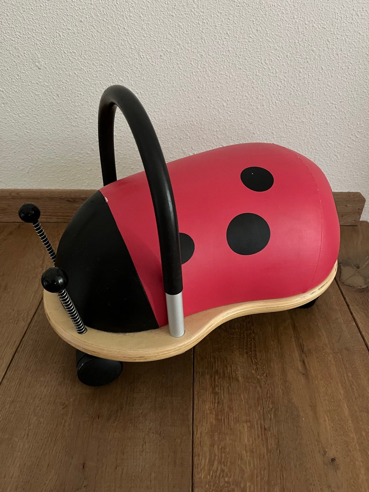Loopauto lieveheersbeestje (Wheely Bug), Ophalen, Zo goed als nieuw, Loopvoertuig