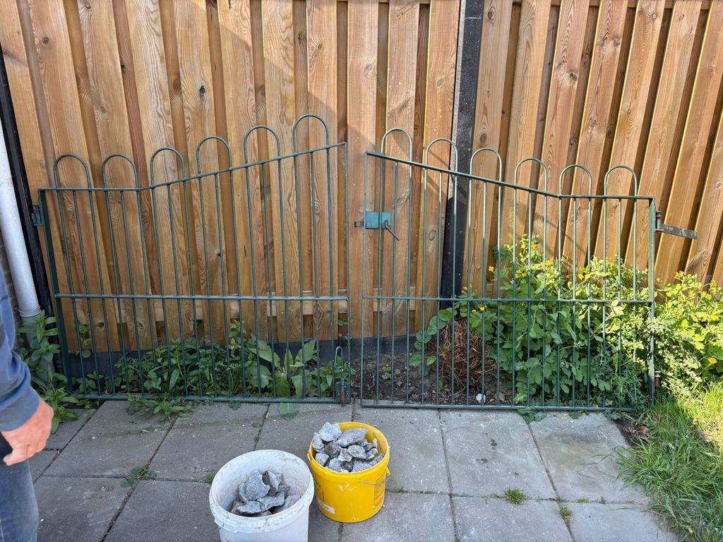 Poort, Tuin en Terras, Tuinpoorten, Ophalen, 100 tot 150 cm, Zo goed als nieuw, IJzer