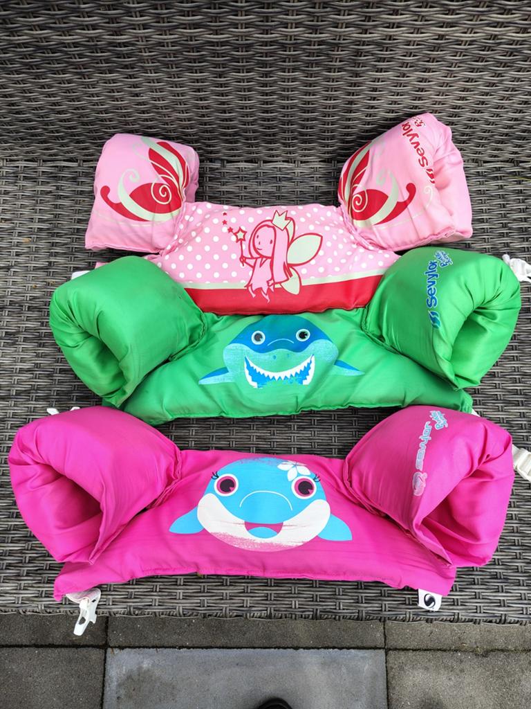 Sevylor zwembanden zwembandjes geschikt tot 30kg., Kinderen en Baby's, Kinderkleding | Kinder-zwemkleding, Ophalen of Verzenden