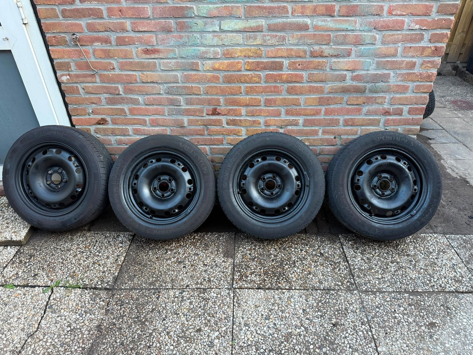 Stalen velgen 185/60 R15, Ophalen