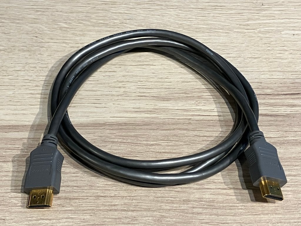 HDMI Kabel Panasonic 1,5 Meter 24 Karaat Goud, Ophalen of Verzenden, Zo goed als nieuw, Minder dan 2 meter, HDMI-kabel