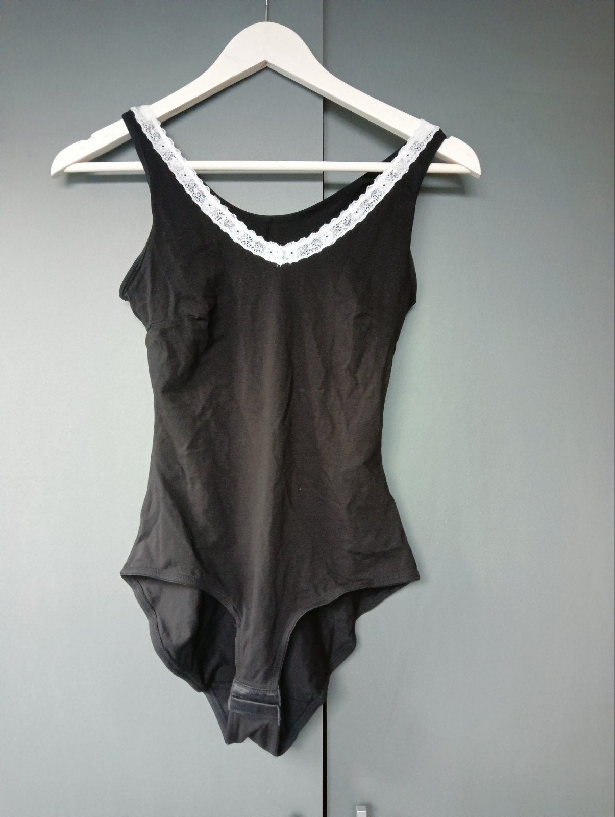 Body zwart met witte kant mt 36/38, nooit gedragen, BPC, Ophalen of Verzenden, Zwart, Body of Korset