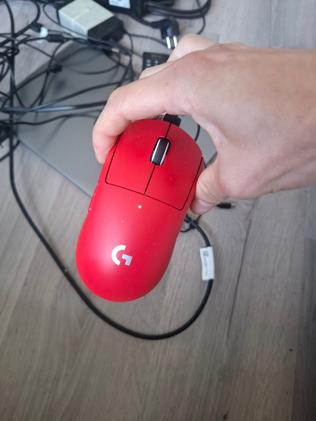 Superlight pro gaming muis, Computers en Software, Muizen, Rechtshandig, Muis, Ophalen of Verzenden, Zo goed als nieuw