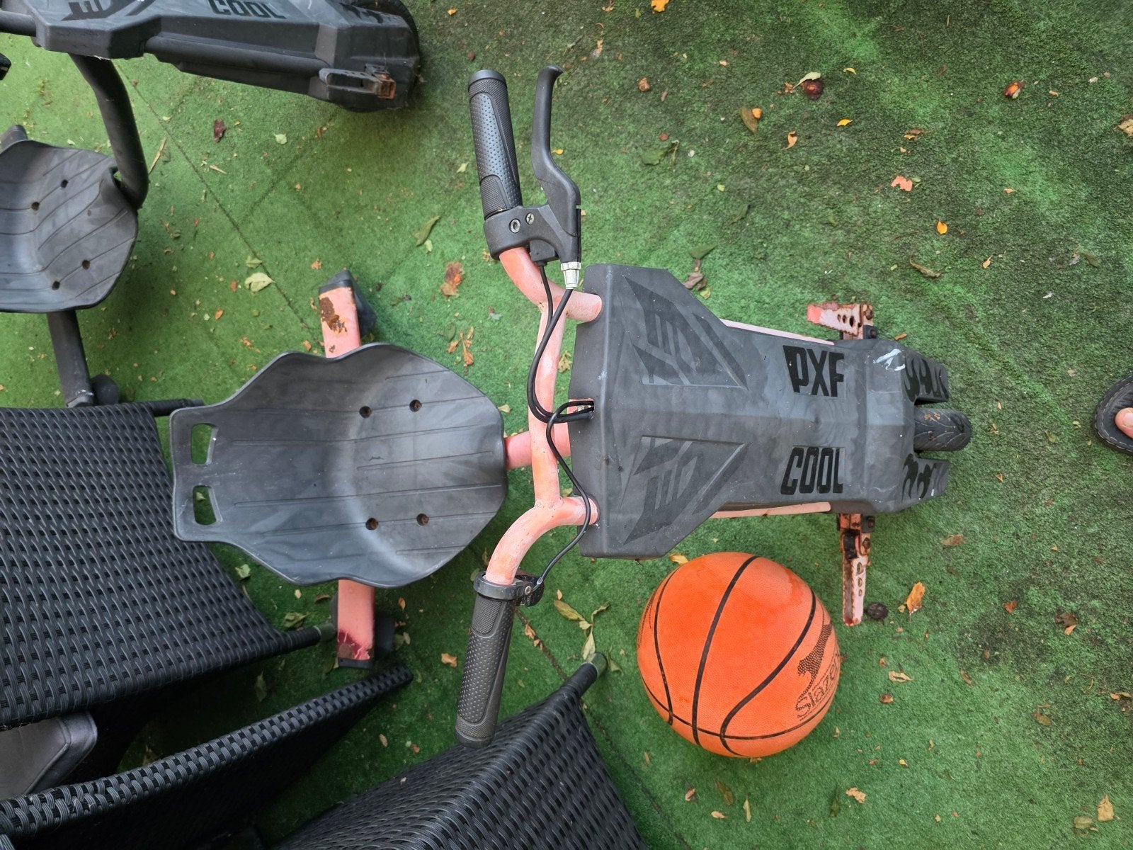 Driftscooter accu defect, Kinderen en Baby's, Ophalen of Verzenden, Gebruikt