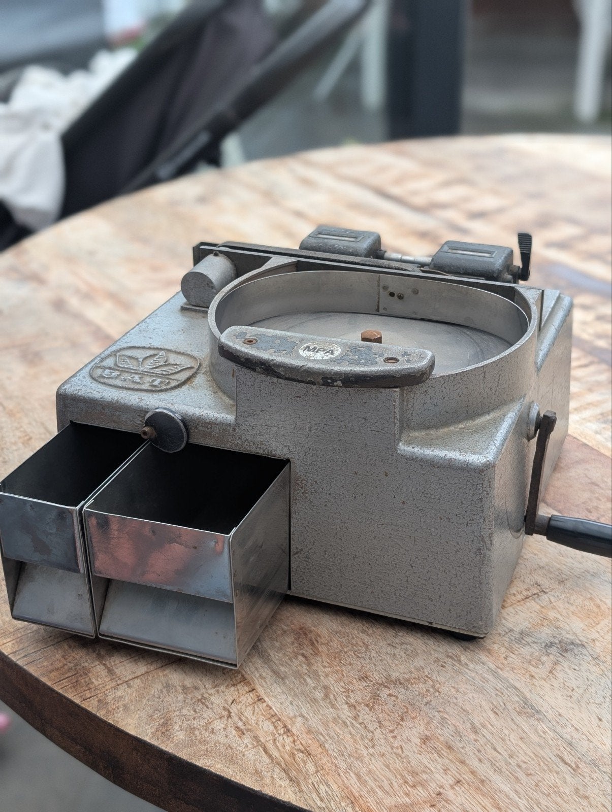 Vintage mechanische geldtelmachine  B.A.T. / MPA  verzamel, Ophalen of Verzenden, 100 cm of meer, Overige merken