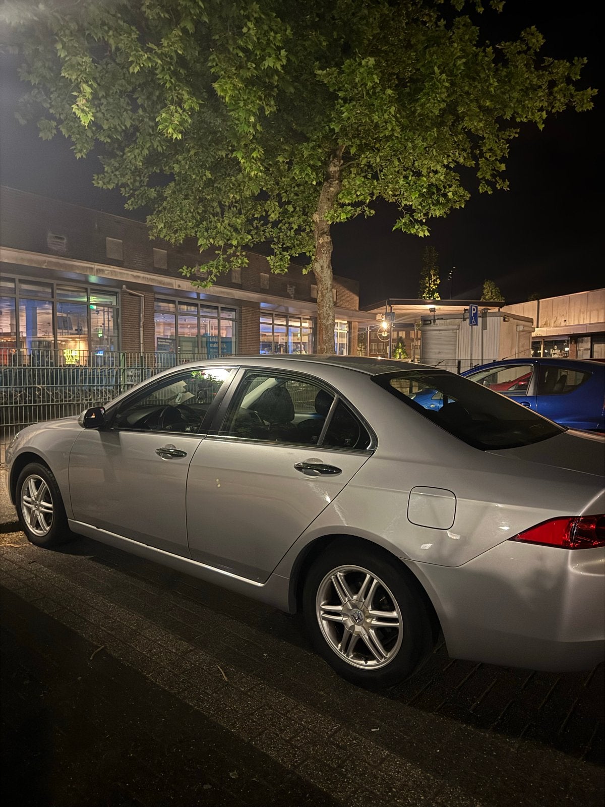 Honda Accord 2.0 I Sedan Comfort 2003 Grijs, 1998 cc, 4 cilinders, Origineel Nederlands, Particulier