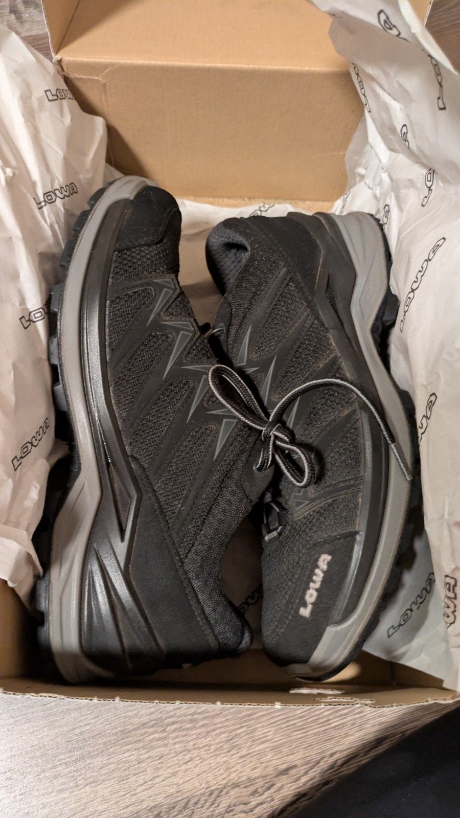 dames Lowa wandelschoenen Innox Pro GTX. Maat 42., Ophalen of Verzenden, Dames, Lowa, Handschoenen