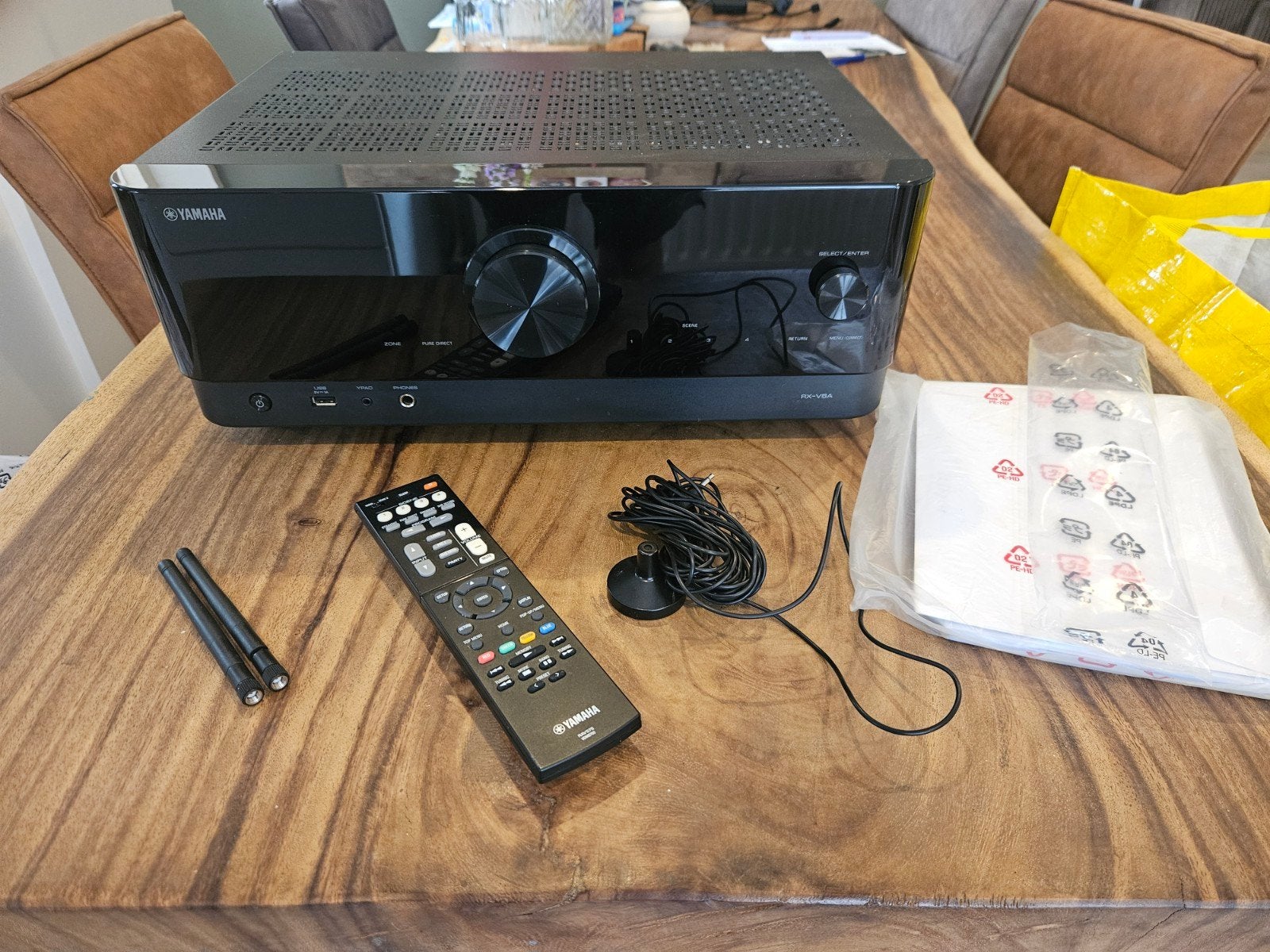 Yamaha RX-V6A AV-receiver - Zo goed als nieuw, Ophalen, Overige systemen, Yamaha, Zo goed als nieuw