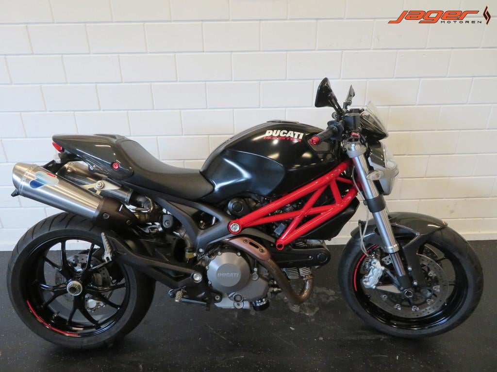Ducati MONSTER 796 PERFECT! TERMIONI (bj 2011), Bedrijf, 796 cc, Naked bike