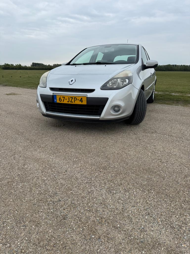 RENAULT CLIO 1.2 TCE KEYLESS CLIMA APK, Auto's, Renault, Particulier, Clio, Benzine, B, Hatchback, Handgeschakeld, Origineel Nederlands