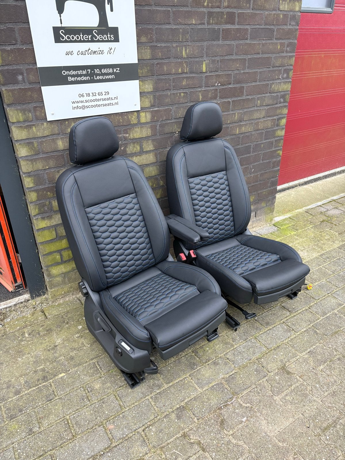 Volkswagen Caddy Voorstoelen - Nieuw Bekleed, Auto-onderdelen, Interieur en Bekleding, Ophalen, B, Volkswagen, H