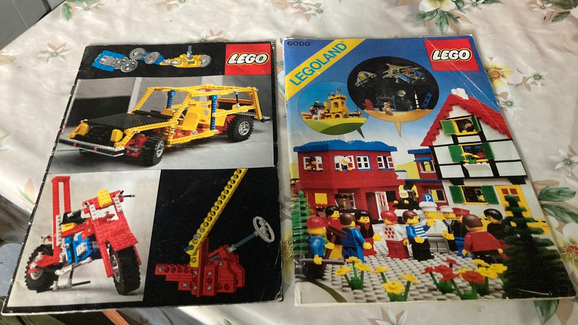Lego voorbeeldboeken 2 stuks, Ophalen of Verzenden, Zo goed als nieuw