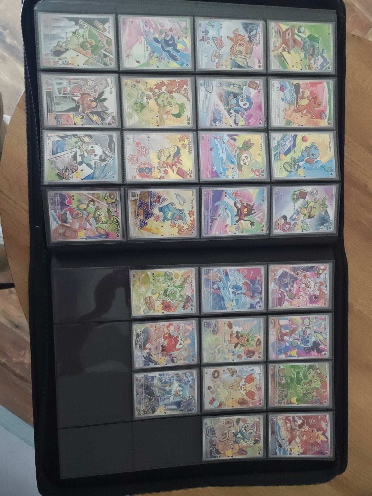 Pokémon first partner illustratie collectie master set, Ophalen of Verzenden, Zo goed als nieuw