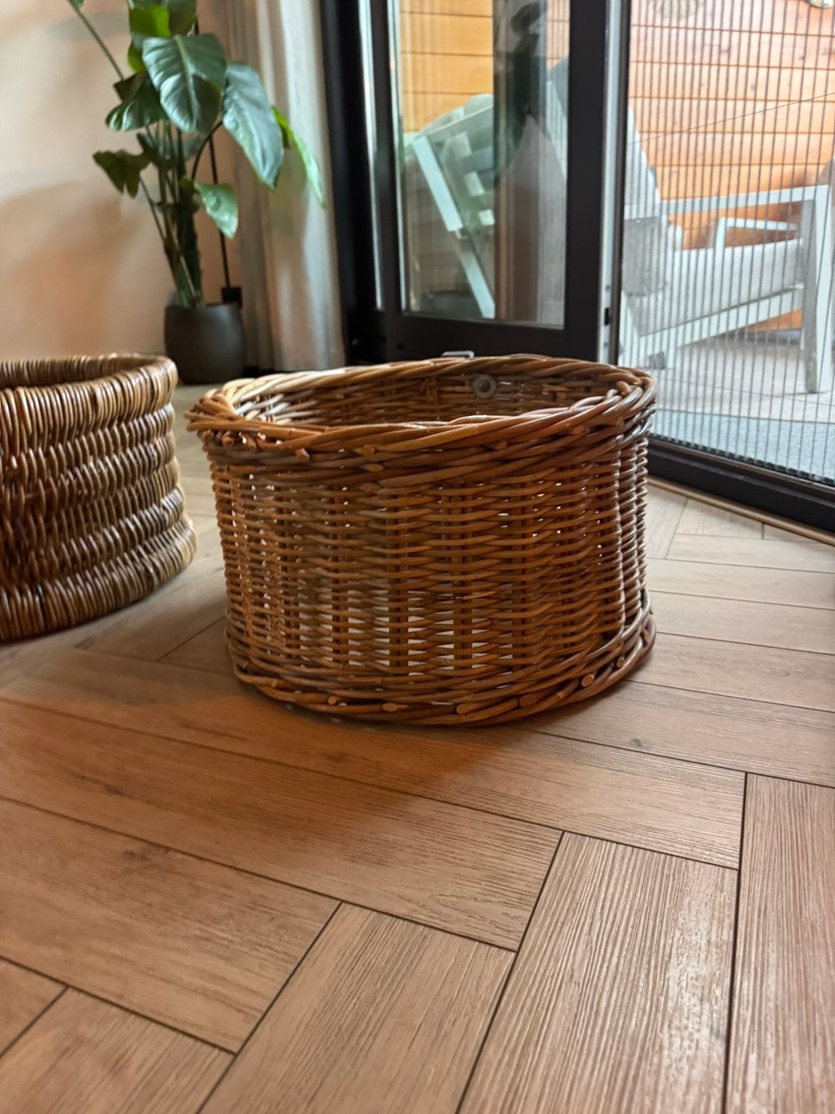 Antieke Korfbalmand - Rotan, Ophalen